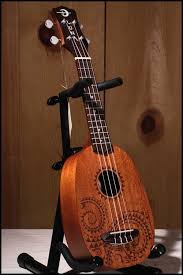 La Vie En Rose Lyrics How I Met Your Mother Ukulele Pin By Kandy Sparks On Ukulele Pineapple Ukulele Luna Ukulele Ukulele