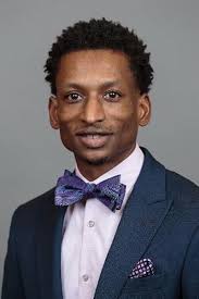 The Heart of a Hero: The Dr. Daniel Hale Williams Story : Patankar, Ana,  Noble, Stephen: Amazon.in: Books