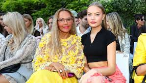 From wikipedia, the free encyclopedia. Natascha Ochsenknecht Ist Cheyenne Zu Jung Fur Ein Baby Dafur Ist Unsere Familie Da Bunte De