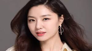 Drama Seo Ji Hye Jadi Sorotan Kembali, Tuai Pujian dan Kritik