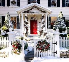 With christmas around the corner, i wanted to get a head start on my outdoor christmas decorations. Decorating Front Yard Designs For Ranch Style Homes Christmas Inflatables Outdoor French C Pottery Barn Christmas Outdoor Christmas Front Porch Christmas Decor