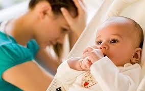 Salah satu yang mungkin dialami ibu yakni psikosis postpartum. Depresi Post Partum Shintadevii