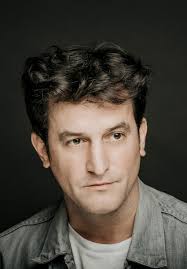 Representante de Xavi Sáez. Management de artistas. Paper Street Actors Co.