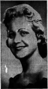 Lilly Baum's Instagram, Twitter & Facebook