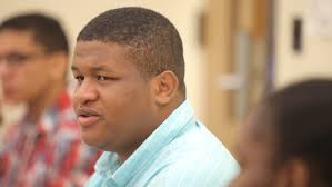 Jobless teens told: Keep at it, build connections