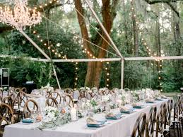 Creating your wedding budget can be overwhelming. Backyard Wedding Ideas 40 Ways To Say I Do In Your Backyard