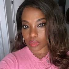 Nancy Yeomans's Instagram, Twitter & Facebook