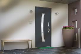La Maison Trouve Son Style Unique Avec La Nouvelle Collection De Portes D Entree Prestige D Amcc Alliant Design Confort Et Se Porte Alu Portes Porte Aluminium