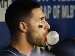 Rays' Ryan Yarbrough cleans up after a messy start