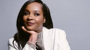 Isa Watson's Instagram, Twitter & Facebook