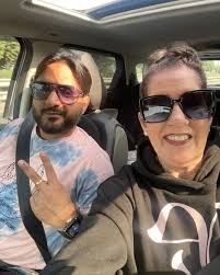 Love Jenny hair like that 😍 great cut n color job ❤️