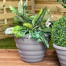 Get free shipping on qualified round plant pots or buy online pick up in store today in the outdoors department. Beehive 32cm Round Plant Pot In Cement Grey Plastic Storage Boxes