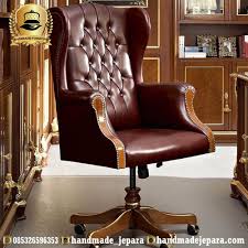 Jenis bahan kursi murah sangat beragam. Kursi Kantor Direktur Dari Kayu Jati Dan Hidrolik Handmadejepara Com
