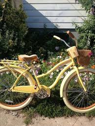 Love This Yellow Bike As Garden Wedding Decor Genz Yellow Aesthetic Weddingaesthetic Yellow Aesthetic Hufflepuff Aesthetic Aesthetic Vintage