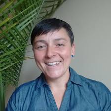 Lindsay PETLEY-RAGAN