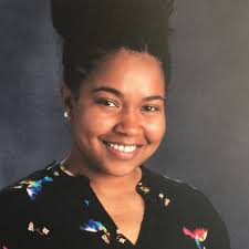 Amanda Hadden's Instagram, Twitter & Facebook