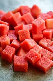 This post is going to show you the easiest, best method for how to cut a watermelon into cubes of any size. How To Cut Watermelon The Gunny Sack