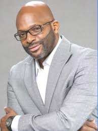 Associates : Spectrum Financial Group