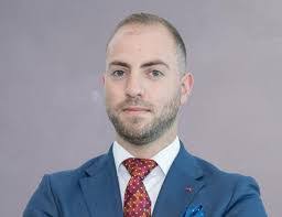 Antoine Rached's Instagram, Twitter & Facebook