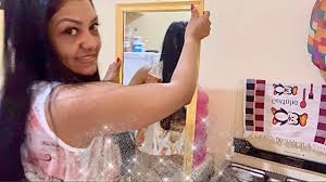 Kelviane Santos revealing photos and videos