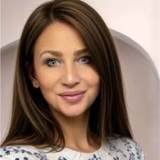 I am completely biased, but real-time, reactive formulas are one of the  most transformational things coming in the Summer '23 release. And it's  only in Flow with the reactive components beta! As