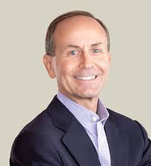 Kristen Godar's Instagram, Twitter & Facebook