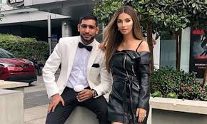 Google Image Result For Https Www Hellomagazine Com Imagenes Celebrities 2018072750658 Everything Need Know Amir Khan Wif With Images Fashion Celebrities Leather Jacket