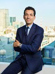 kanebo ceo portrait おしゃれまとめの人気アイデア pinterest mostafa gamal メンズビジネスカジュアル ビジネスポートレート プロフィール写真