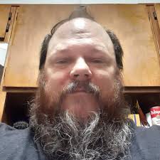 Wrapping up the 2025 year with one last blade! A hand forged Kabar Style  Bowie… out of heat treat getting in some hard whacks