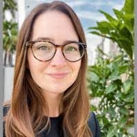 Lisa Steeves's Instagram, Twitter & Facebook