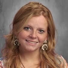 Lindsey Skeens's Instagram, Twitter & Facebook