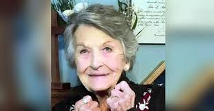 Jennifer Sahm's Instagram, Twitter & Facebook