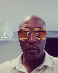 Happy Friday, love live train, stay blessed #bfitbhappynorthshore  #workhardstayhumble #imblessed #justdoingme💯 #justlovingwhatidobest🤙