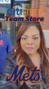 Citifield, Mets Team Store Employee Discount Shopping Day! ⚾️🛍️ 🧡💙 #Mets  #Shopping #Discounts #NYCRocksYou #NYMets #Citifield #EmployeeDiscount  #Aramark #TeamStore New York Mets Citi Field