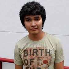Insya allah pbb akan berjaya seperti 1999 dan 2004. Aldi Taher Berita Foto Video Lirik Lagu Profil Bio Halaman Utama Aldi Taher Wowkeren Com