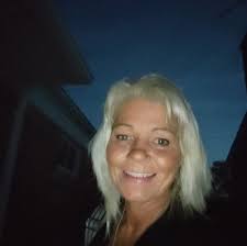 Who can paint my living room, hallway, and vaulted ceiling in Clinton  Township?