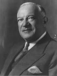 Frank Hemenway's Instagram, Twitter & Facebook