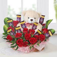 With chocolate delivery service from simply chocolate, every day can be a box of chocolates for someone you care about. Order Basket Of Roses With Chocolate Teddy Online At Best Price Free Delivery Igp Flowers