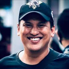 Clarenz Dexter Reyes (@clrnz.pogi) • Facebook