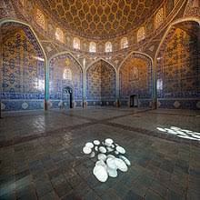 مسجد شیخ لطف الله‎‎) is one of the architectural masterpieces of safavid iranian architecture, standing on the eastern. Sheikh Lotfollah Mosque Wikipedia