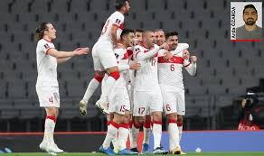 İşte euro 2020'de son 16'ya kalan takımlar ve eşleşmeler. Euro 2020 A Grubu Yolumuz Uzun Heyecanimiz Yuksek Gencligimiz Var Kolektif Haberler Kaliteli Haberlerin Guvenilir Paylasimmerkezi