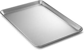 Doubling a 9 x 9 pan recipe = 162, about 8% less than 175 1/2. Bellemain Heavy Duty Aluminium Half Sheet Pan 18 X 13 X 1 Amazon De Home Kitchen