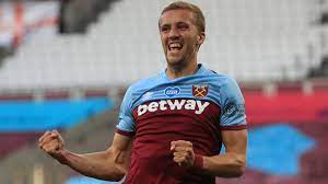 Our tomas soucek biography portrays facts about his childhood story, early life, parents, wife, family, personal life, lifestyle and net worth. West Ham Sign Tomas Soucek From Slavia Prague On Four Year Deal Football News Sky Sports