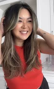 Leanne Lowery's Instagram, Twitter & Facebook