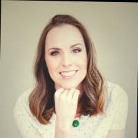 Lisa Siders's Instagram, Twitter & Facebook