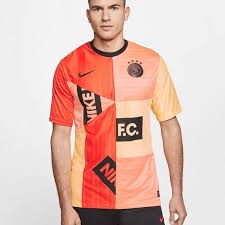 Maillot extérieur adidas allemagne 2021 authentic. Nike Devoile Des Maillots Lifestyle Pour L Allemagne