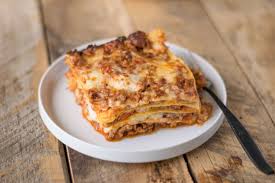 Lasagna Bolognese Is A Hearty Italian Classic Recipe With Layers Of Fresh Pasta Bolognese Sauce Bechamel Sauce Lasagna Bolognese Bolognese Sauce Milk Recipes