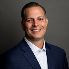 As I started out to close down for the night, I started to be reminded of  how grateful I was for the present, my family, and the people in my life.  Its