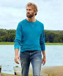 However, comparing to a&f slim, i will say they are pretty similar in my opinion. Discover The New Camel Active Collection