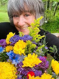 Jill Fetzer's Instagram, Twitter & Facebook